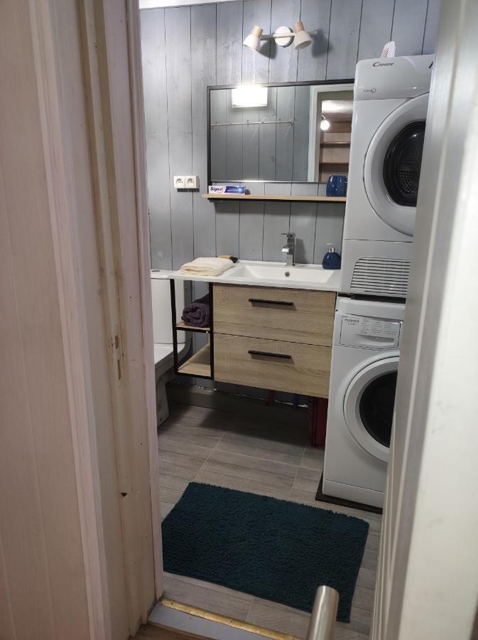 Apartamento Studio indépendant dans un maison Saint-Denis  Exterior foto
